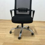medium back mesh chair